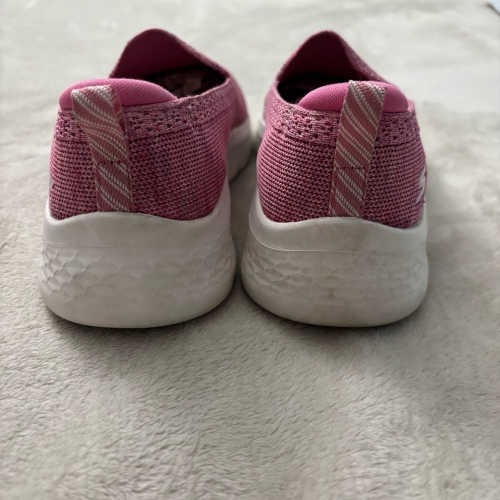 Skechers Air Cooled Goga Mat Women's Pink Knit Slip-On Sneakers Size 7.5 - Picture 5 of 7